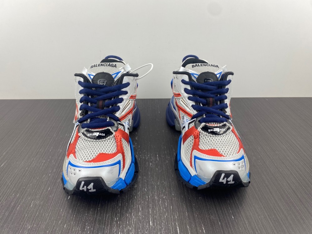 Ba*len*cia*ga runner sneakers