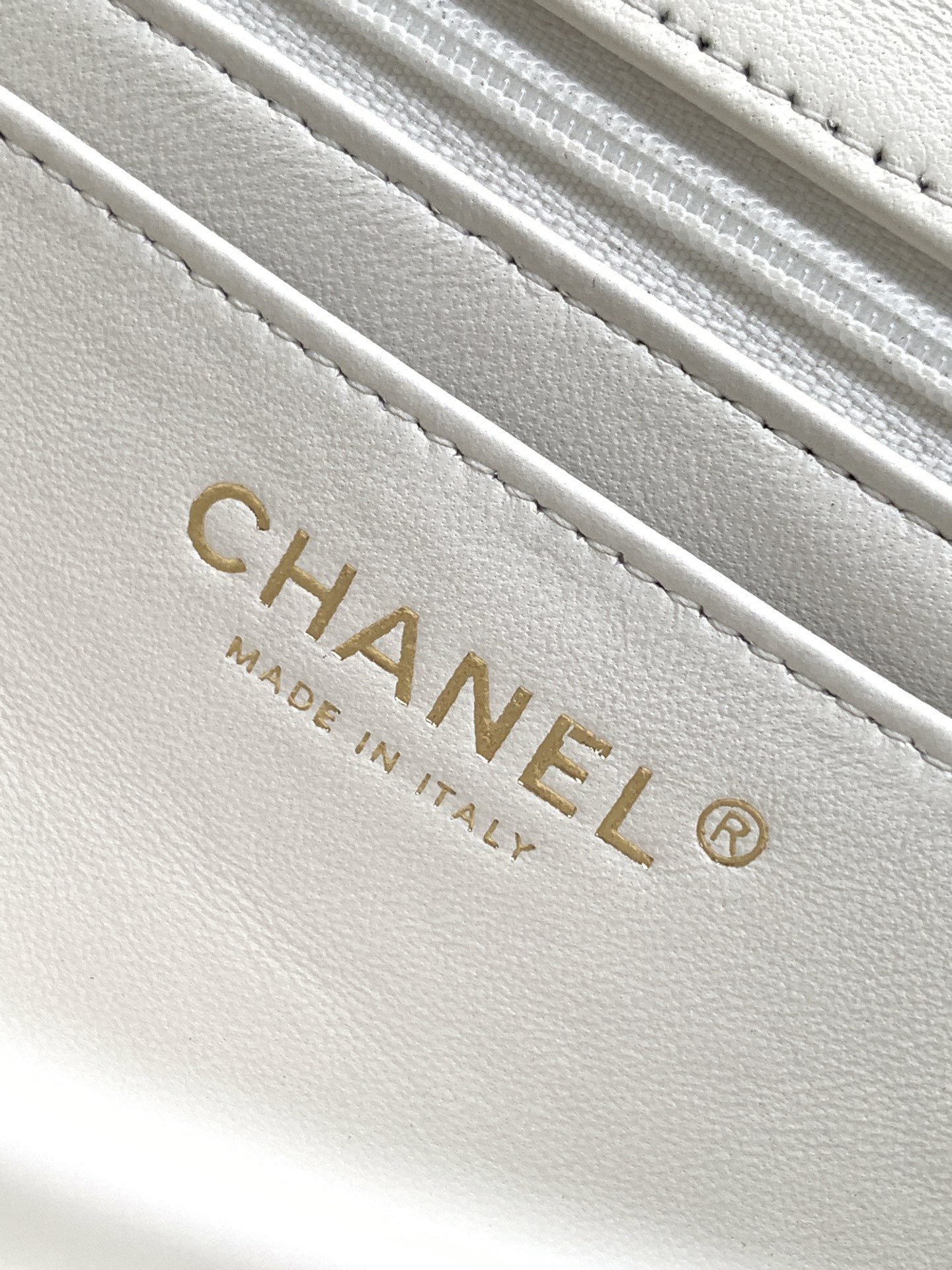 Ch@nel Flap Bag Mini CF Handle -Lambskin Leather-20*13*9cm