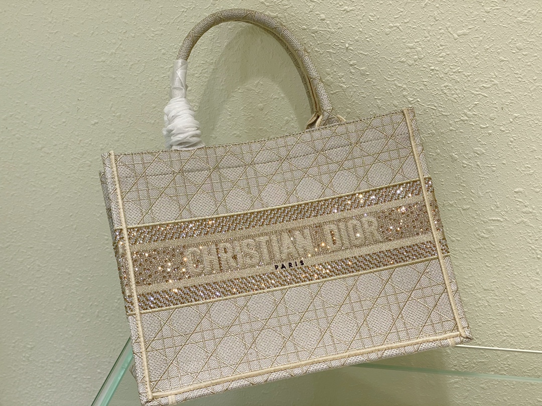 D*or small book tote-36.5cm