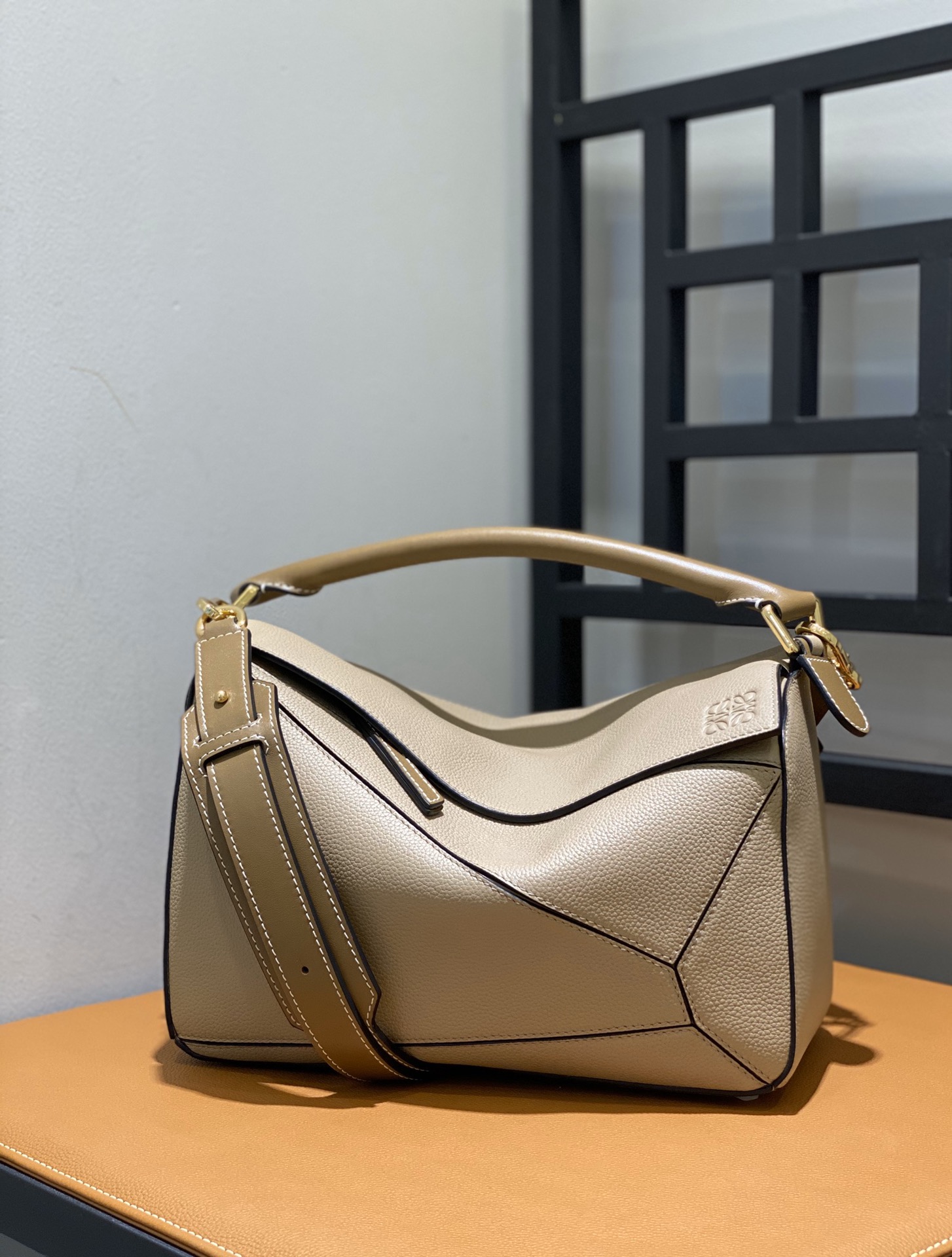 L0ew* puzzle medium bag-29*18*12cm