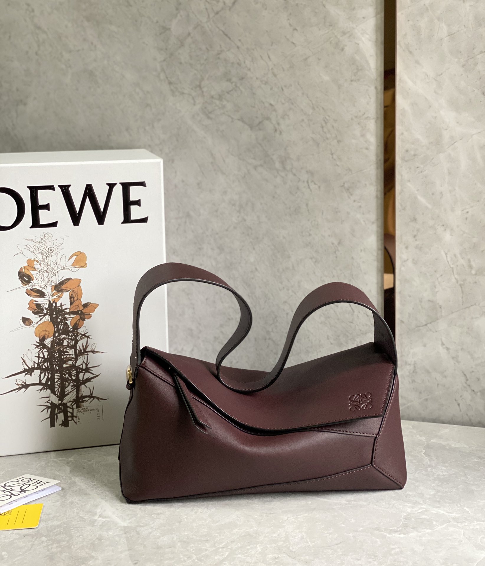L0ew* puzzle medium bag-29*18*12cm