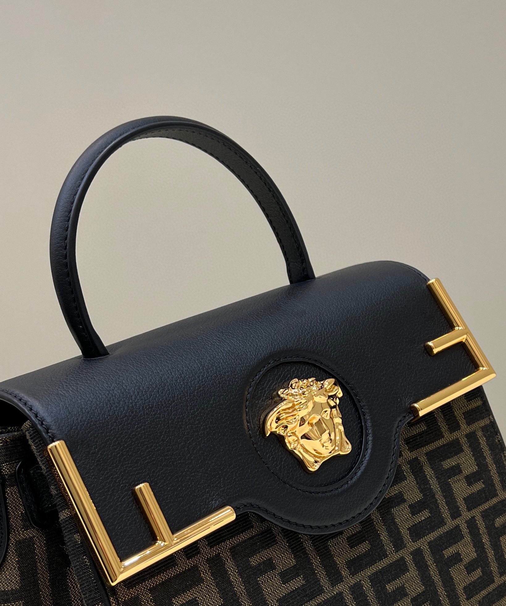 fendace versace by F**di bag-25*15*22cm