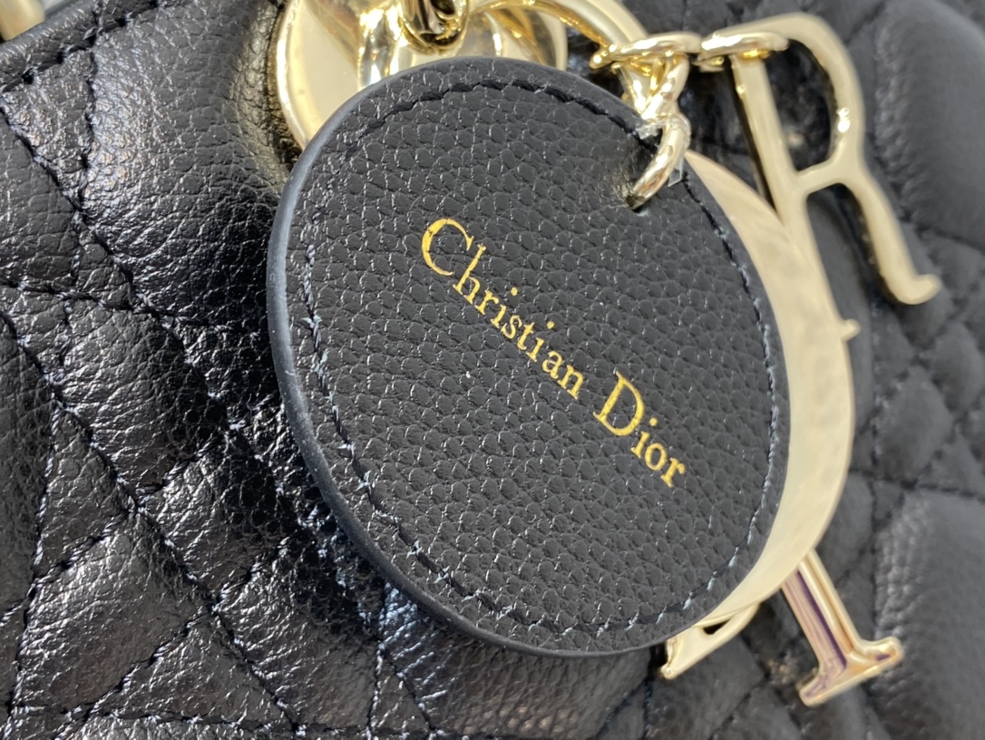 lady D*or-32*25*11cm