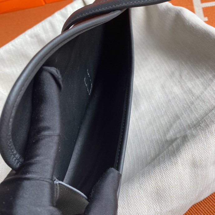 H**mes jige 29 pouch-epsom-29cm