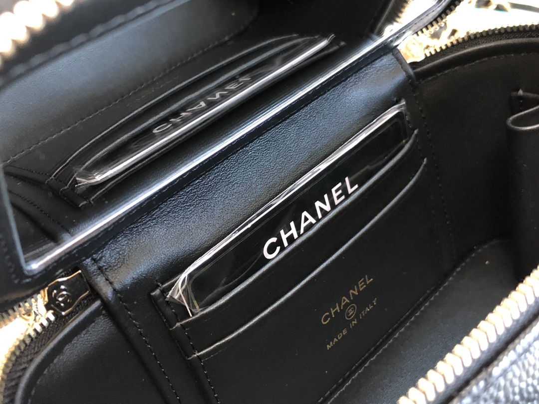 Ch@nel Cosmetic Bag-Caviar-18CM