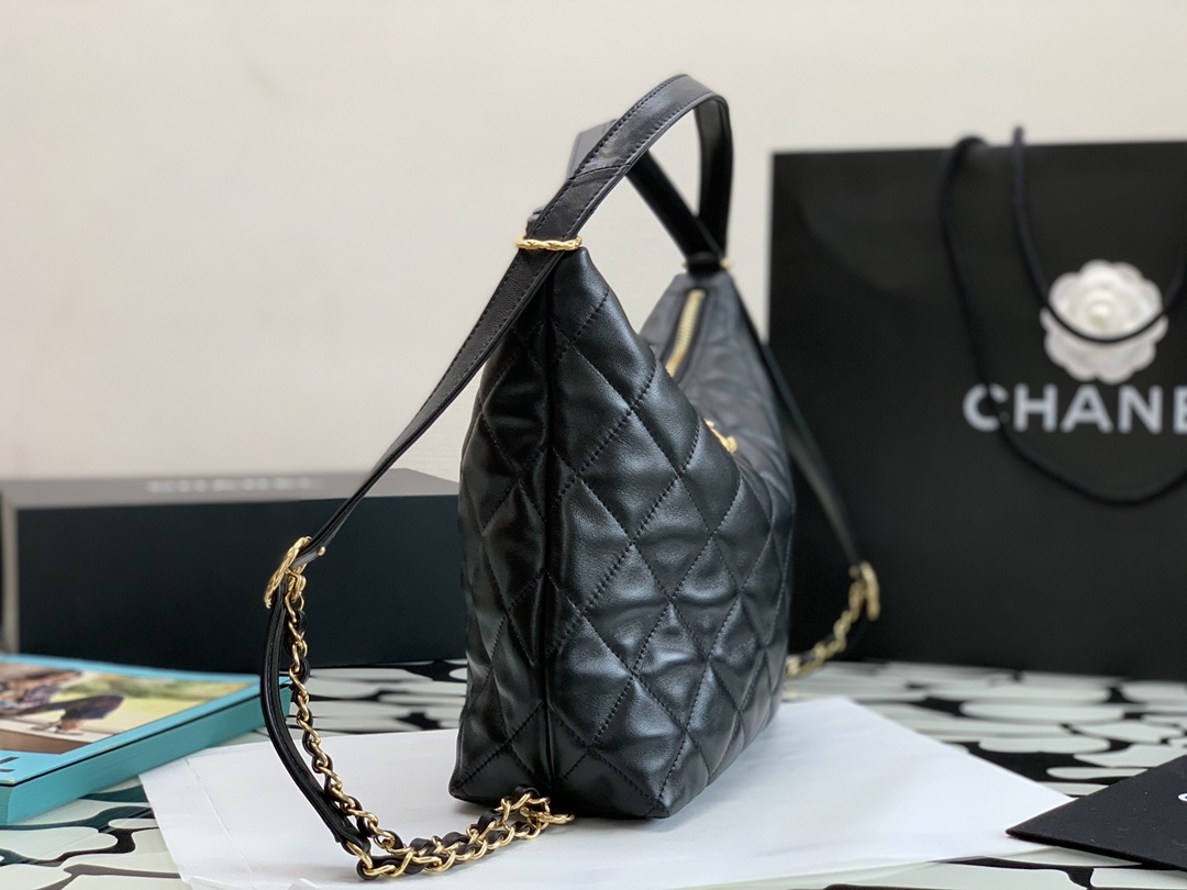 Ch@nel Armpit Bag
