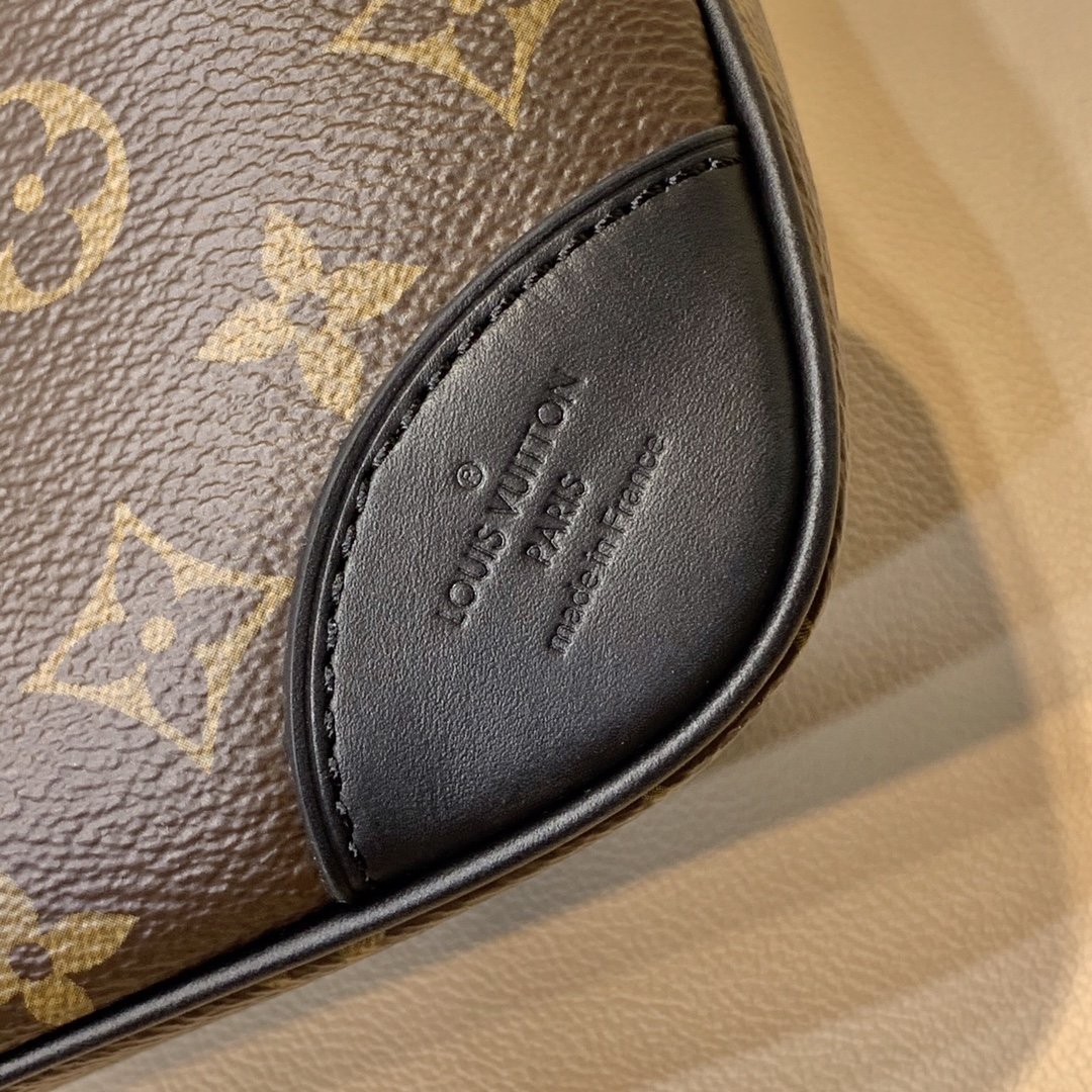 l0*is V*t0n odeon medium handbags- m45355