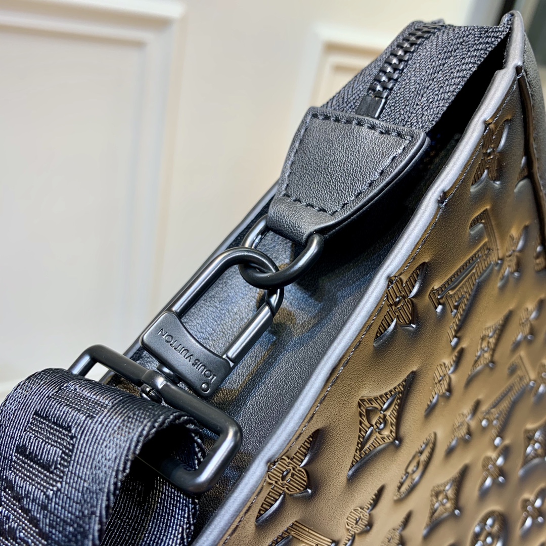 l0*is V*t0n m81115 gaston wearable wallet -22*14.5*4.5m