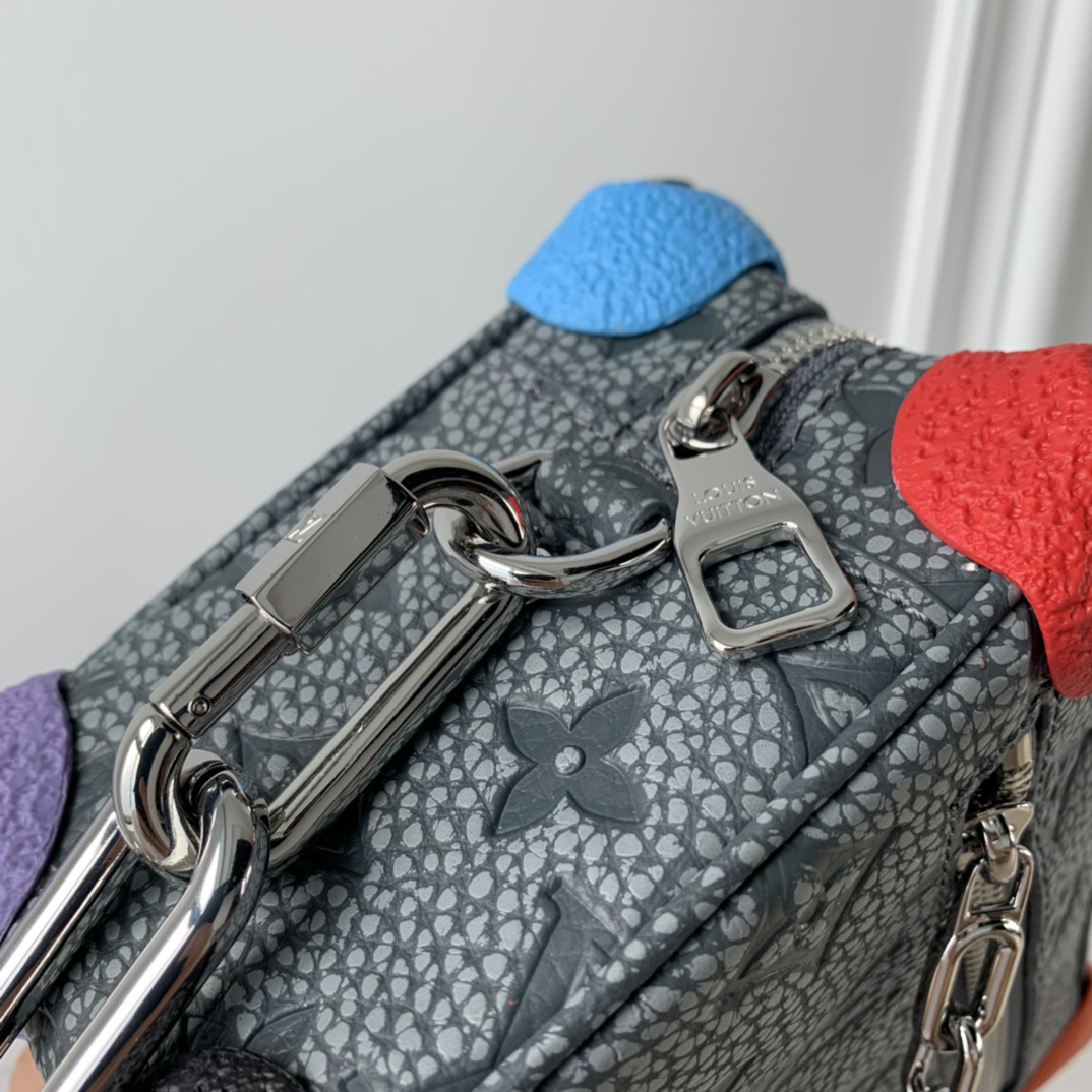 l0*is V*t0n mini soft trunk-m81606 -18*13*8m