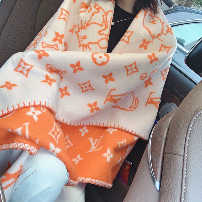 l0*is V*t0n blankets-180*140cm