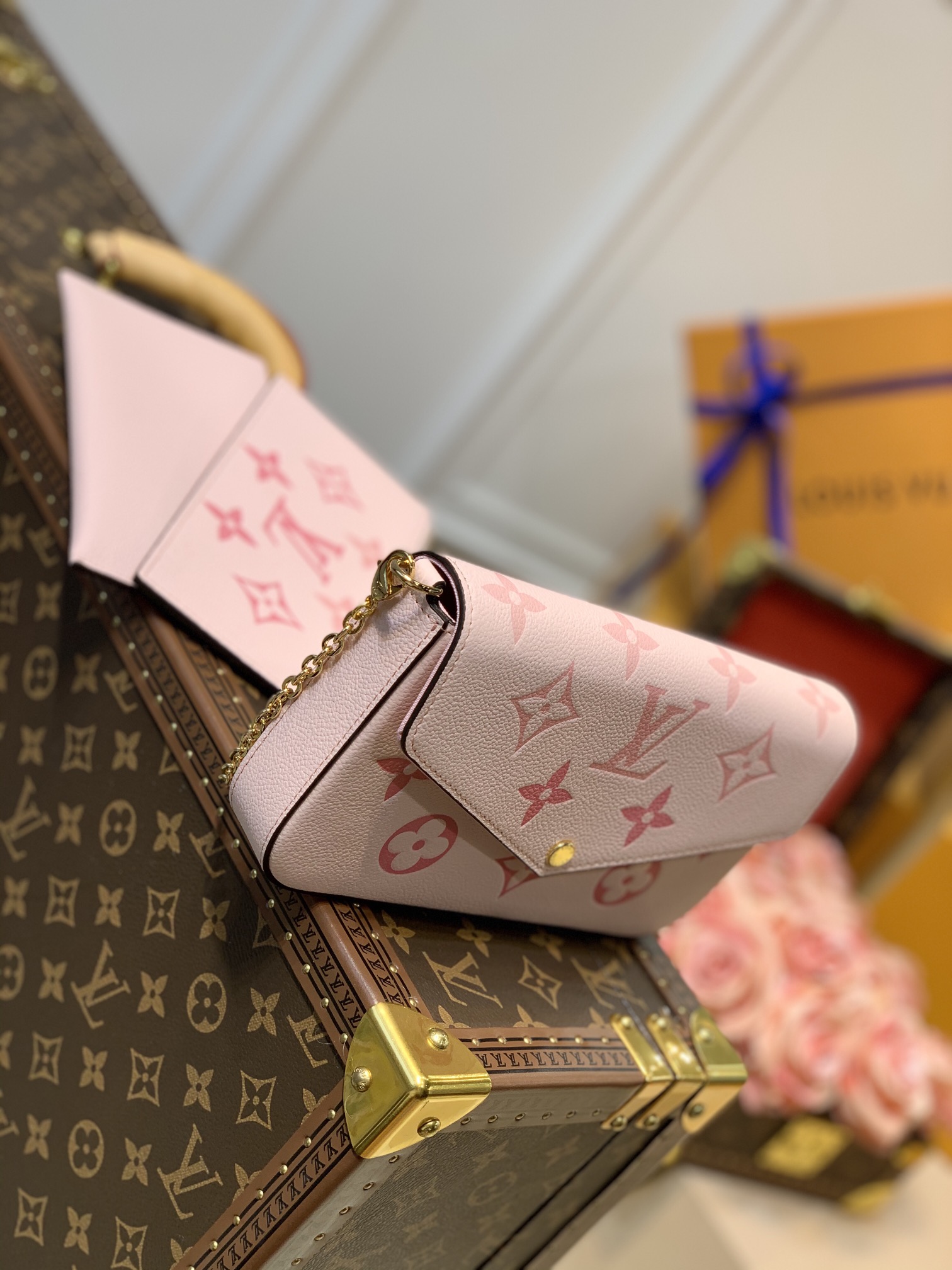 l0*is V*t0n pochette félicie wallet -21*12*3cm