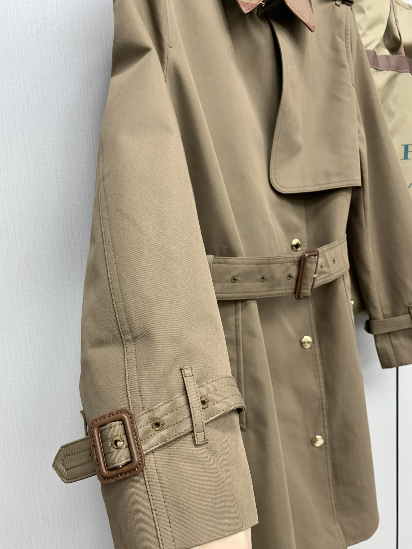 B**rry 204ss trench