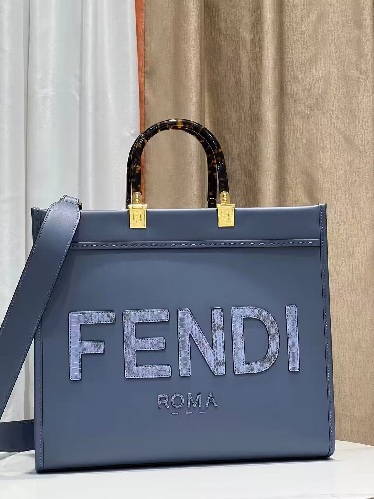 F**di vintage handbags-35x17x31cm