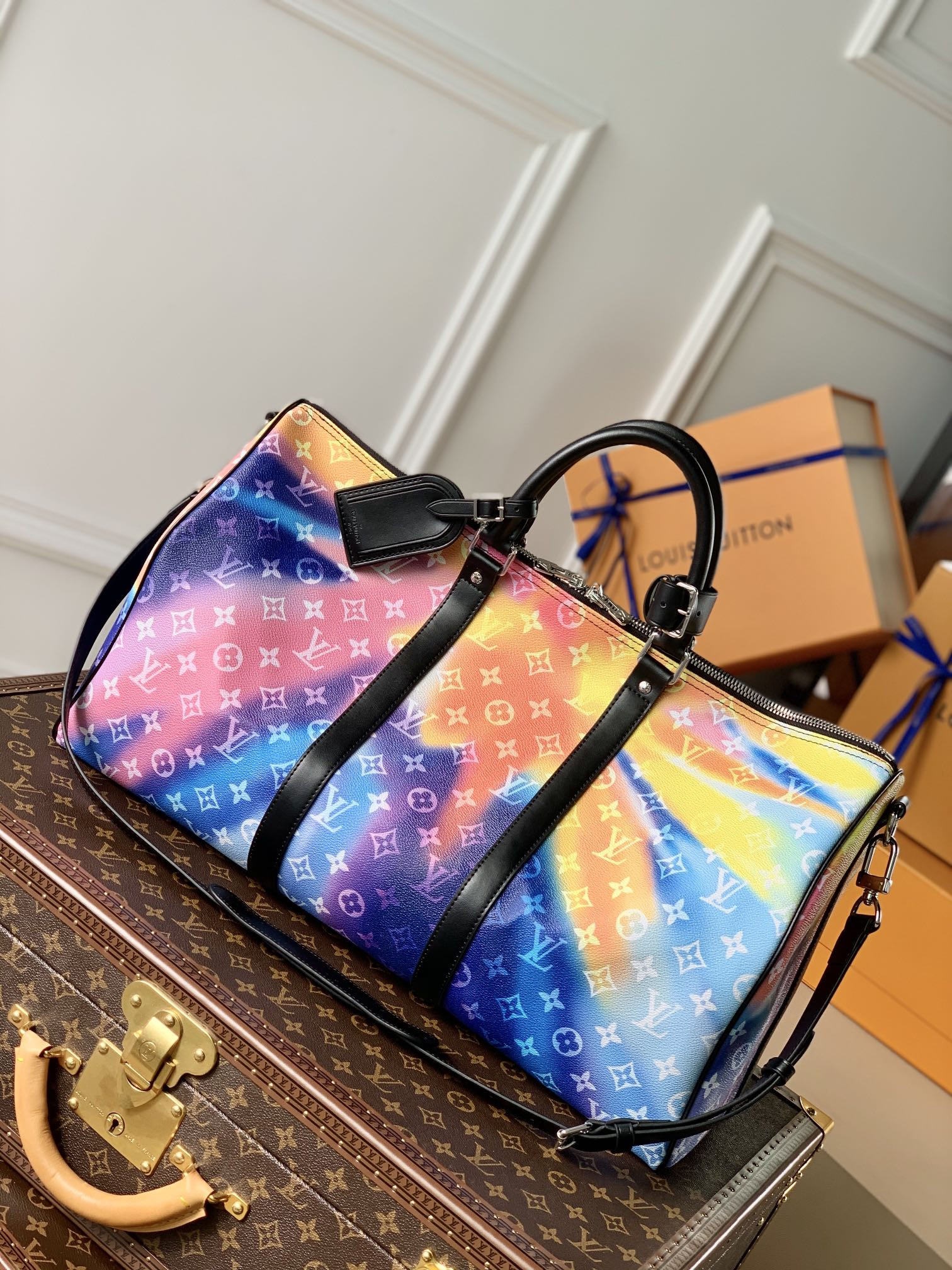 l0*is V*t0n keepall 50