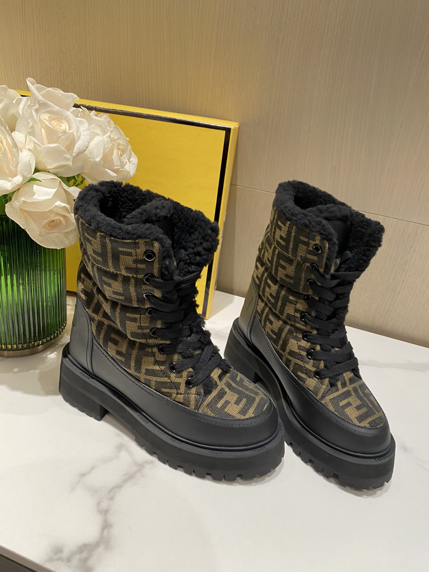 F**di boots