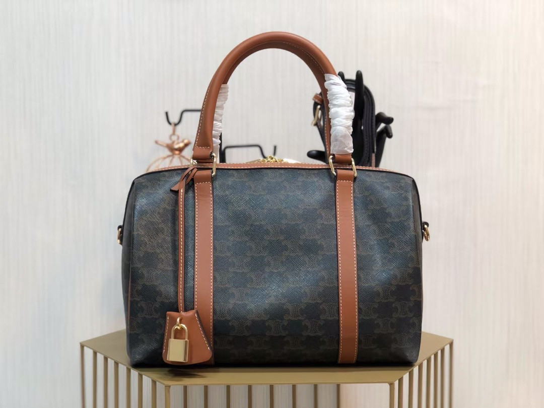 Celin Triomphe Handbags -31*21*17CM