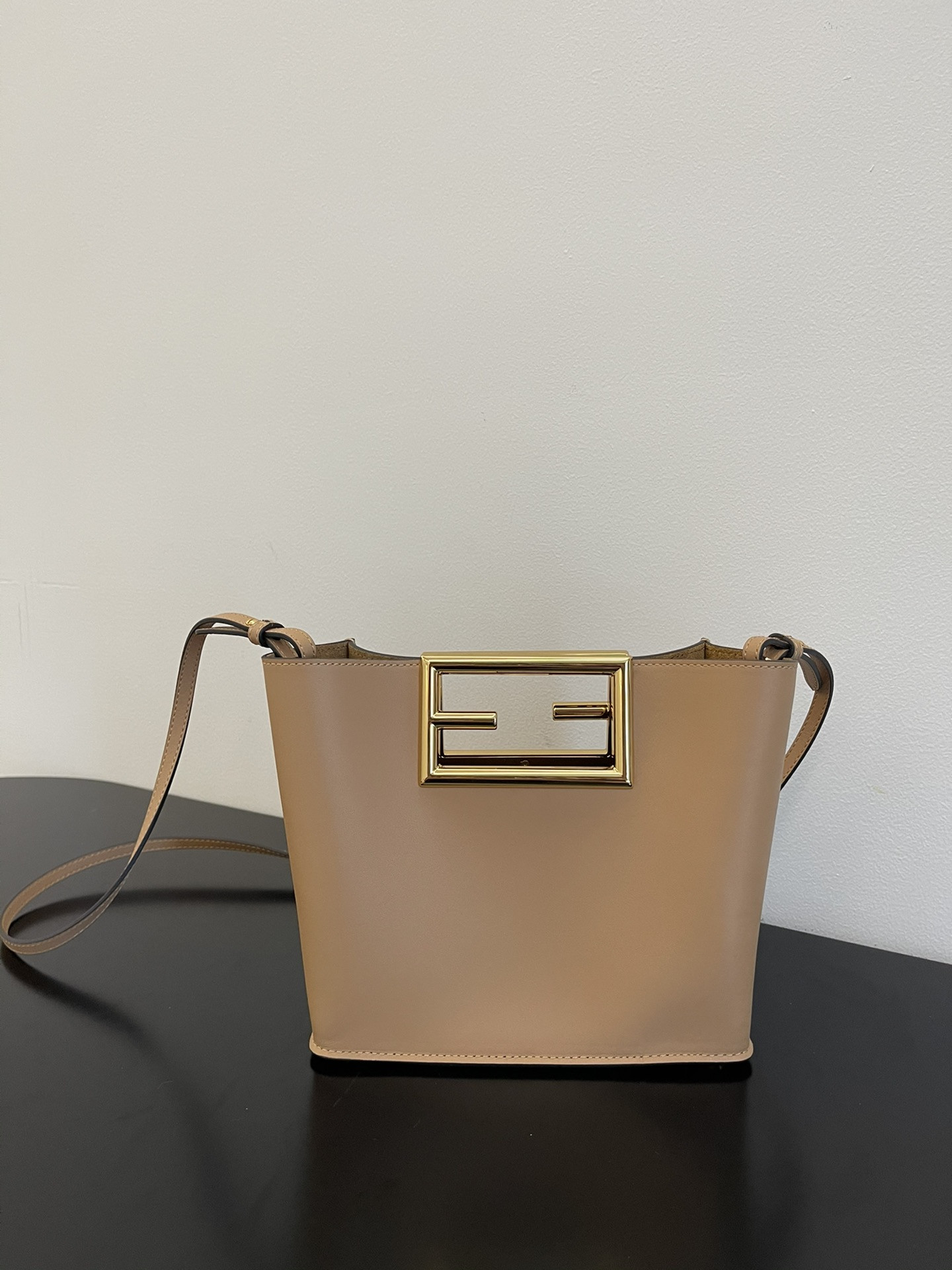 F**di way handbags-23×7×18cm