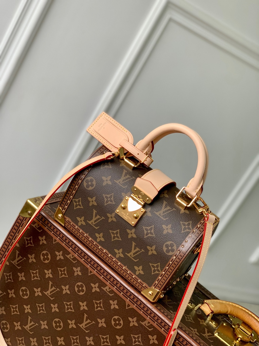 l0vis Vvtt0n speedy 20 bag -20x15*13cm