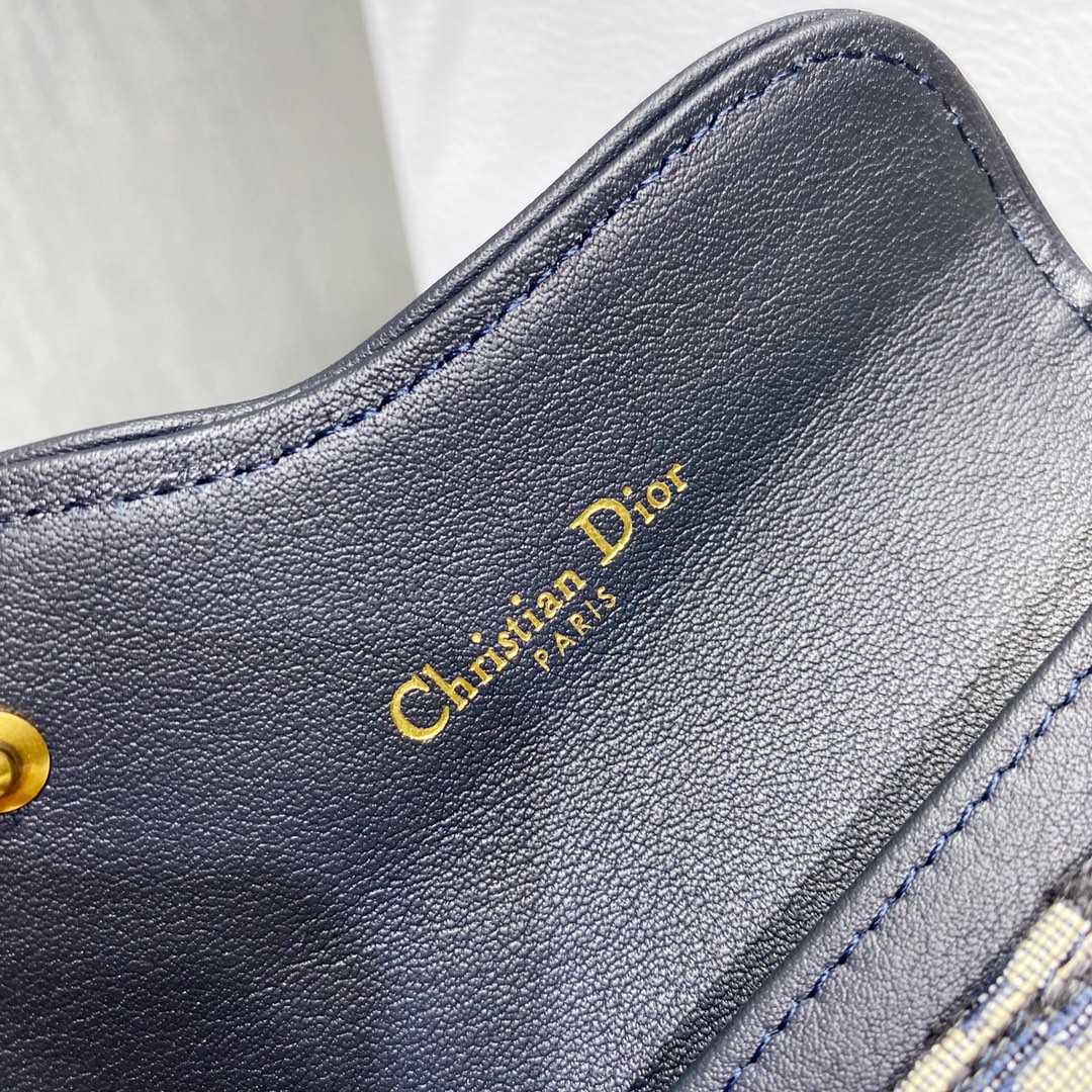 D*or saddle wallet-10.5*7cm