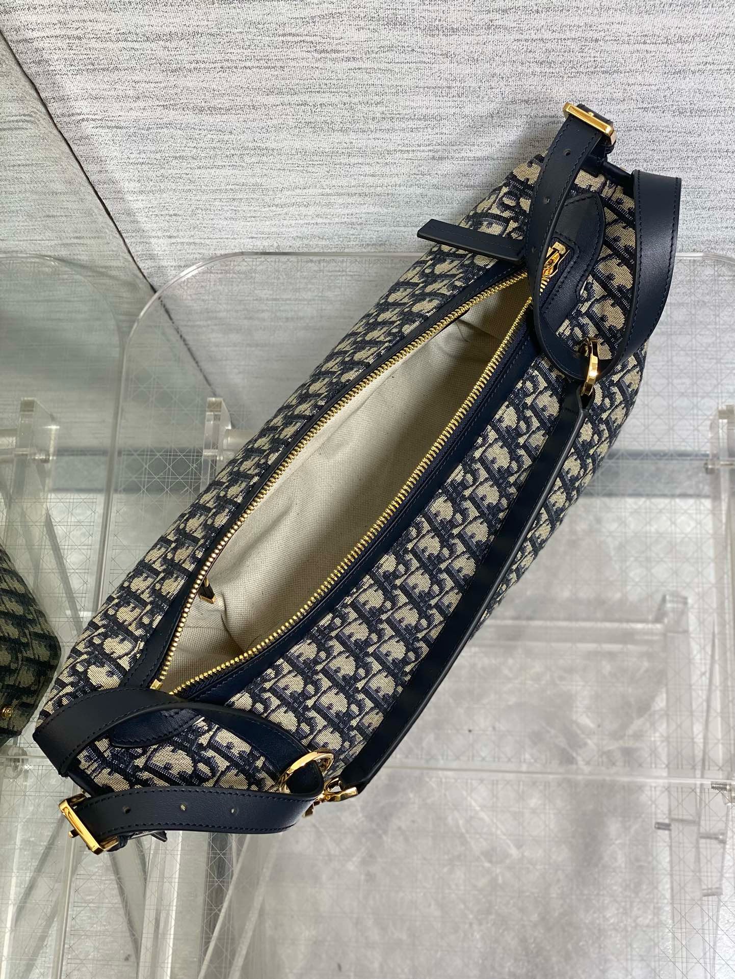 Diro D-Journey Bag-33*16*15CM