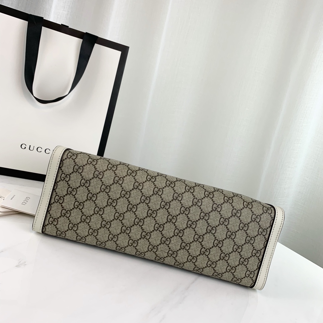 G*u*i padlock bag-35x23x14cm