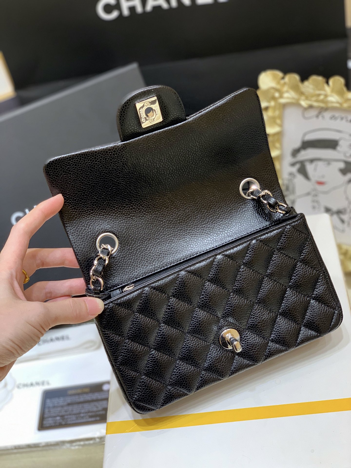 Ch@nel Flap Bag-Caviar-Silver Hardware-20CM