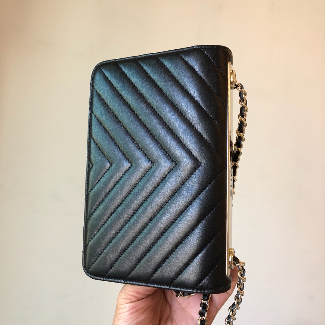 Ch@nel Trendy Woc-19.5CM