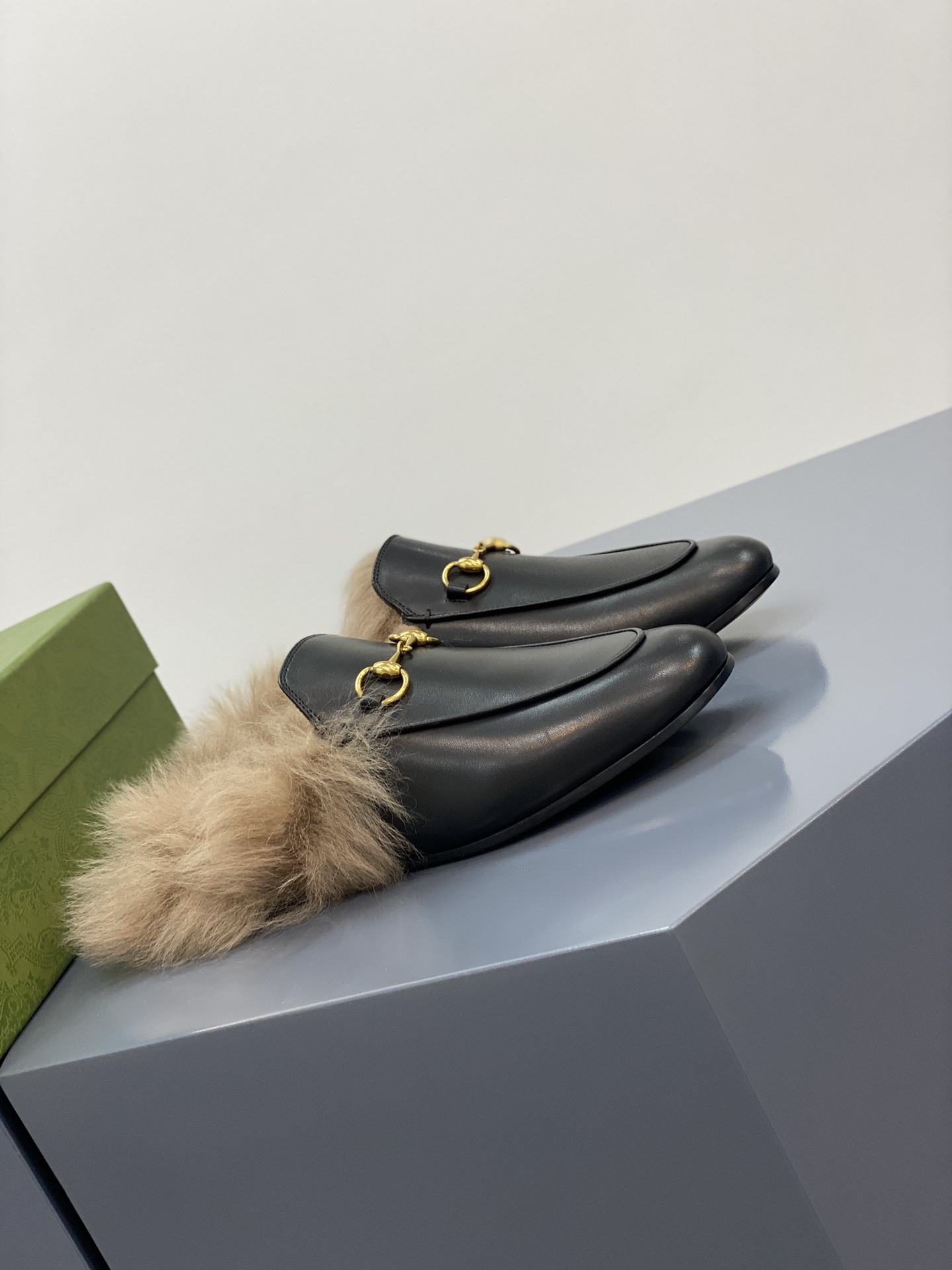 G*u*i loafers