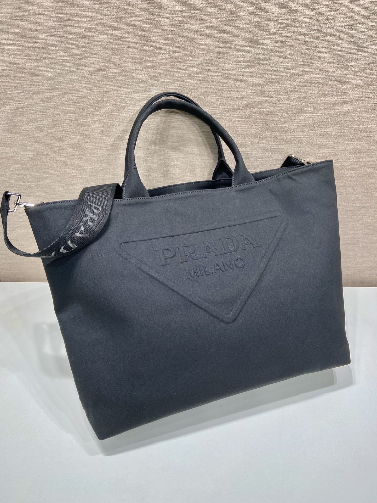 Pra*a 2vg081 tote-45*36*15cm
