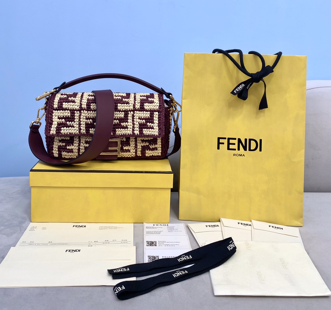 F**di medium baguette bag-26x15x4cm