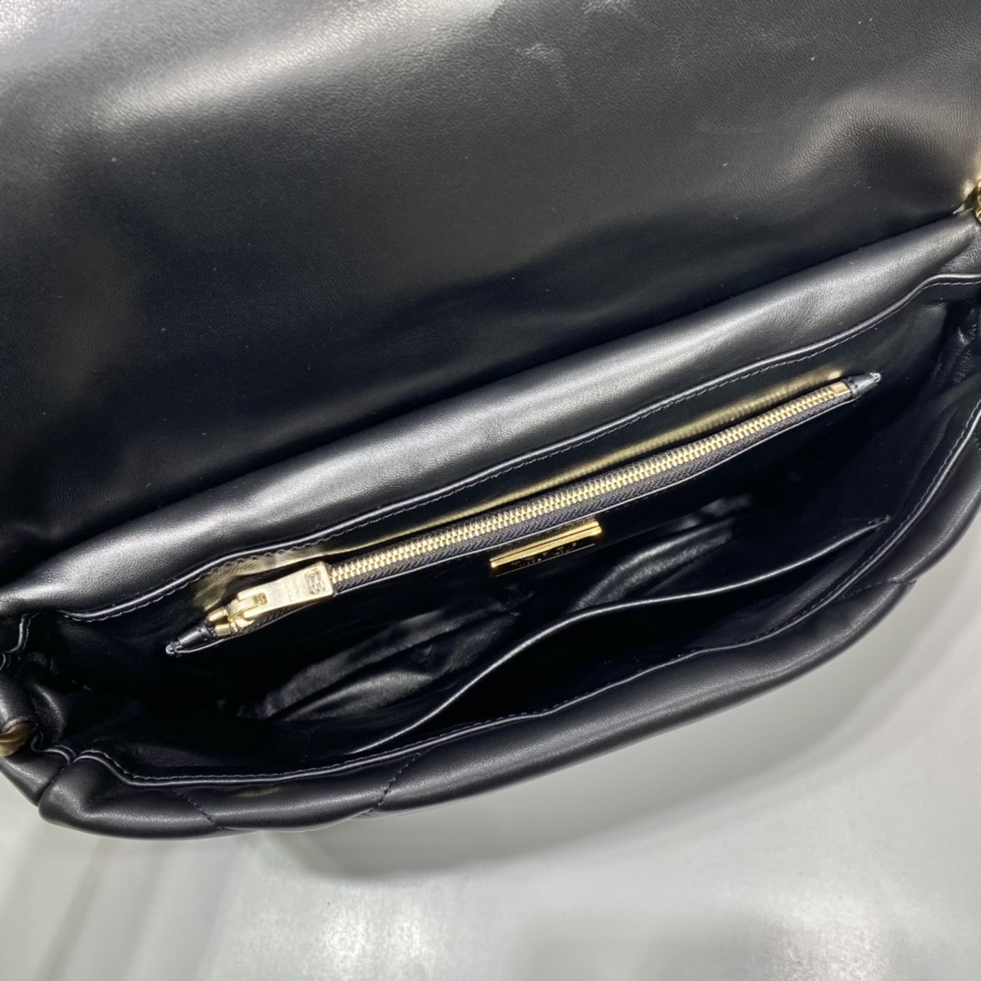 Pra*a handbags-1bd306-31*19*8.5cm