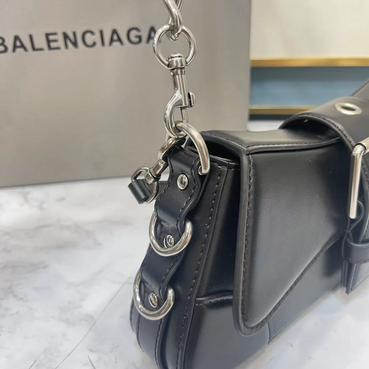 Ba*len*cia*ga lindsay bag-29x13x4.8cm
