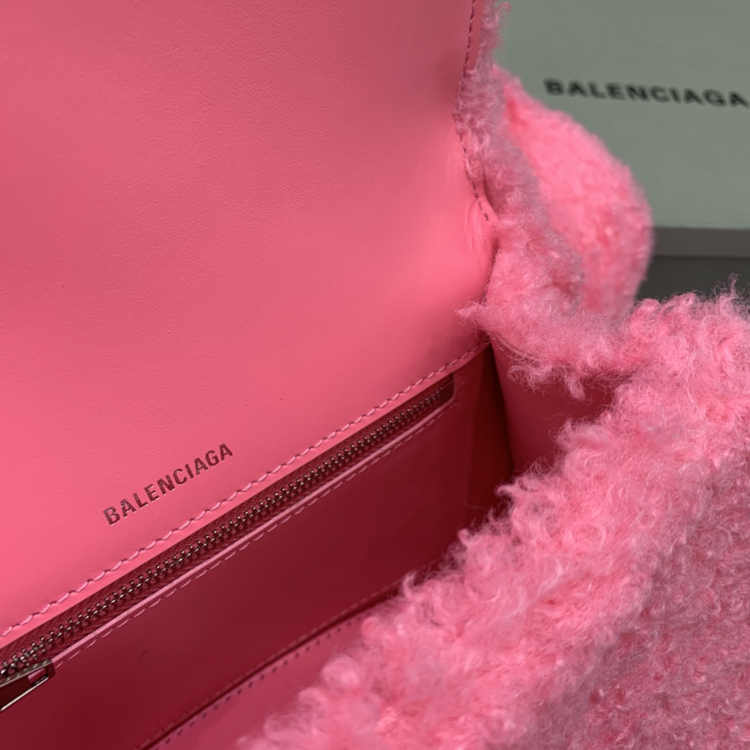 Ba*len*cia*ga hourglass bag