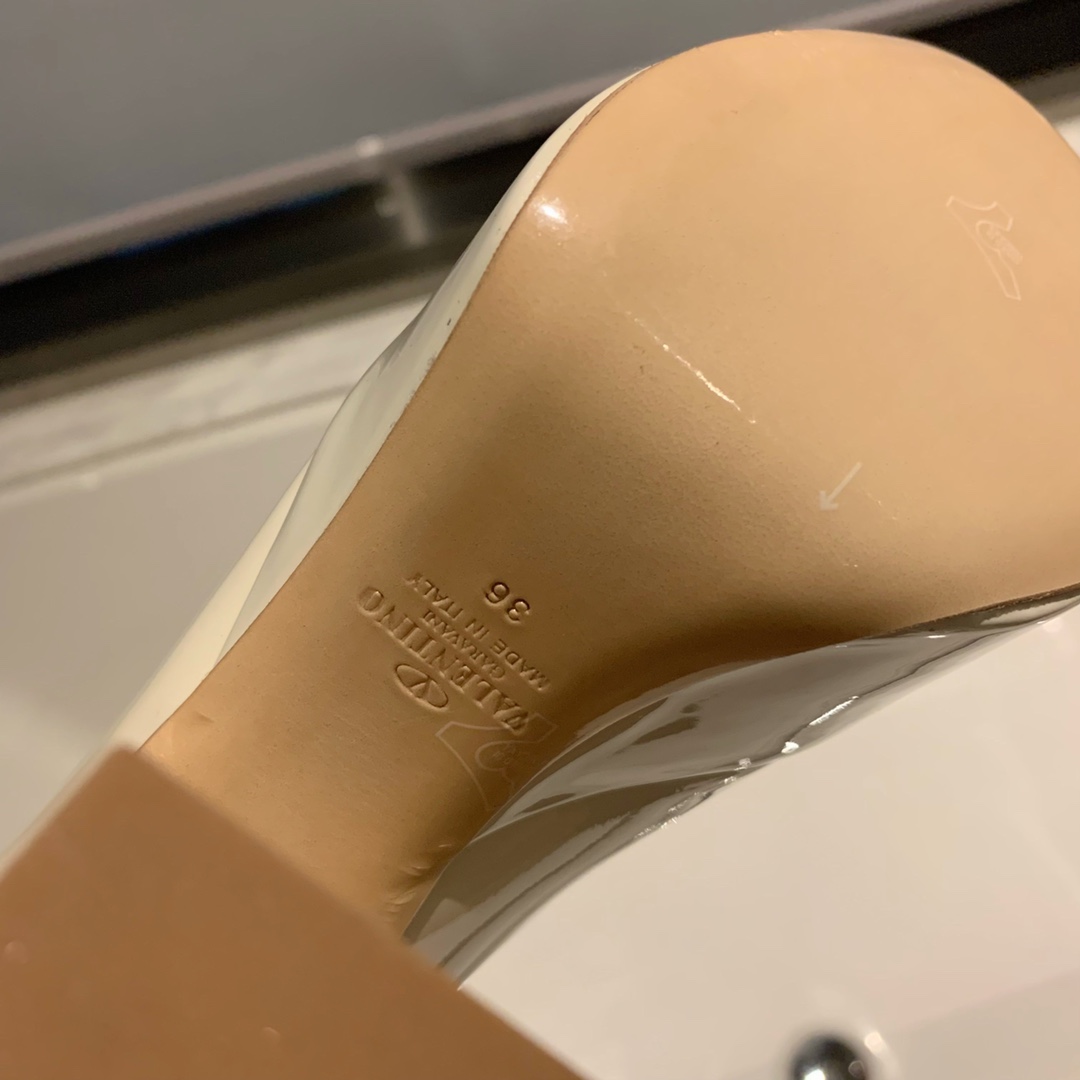Va1e*ntin0 heels-12.5&15.5cm