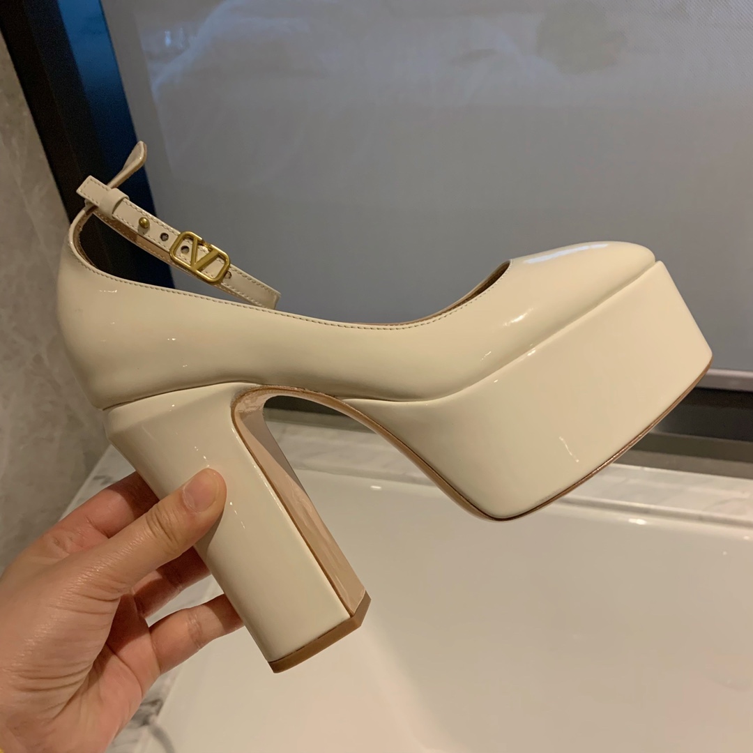 Va1e*ntin0 heels-12.5&15.5cm