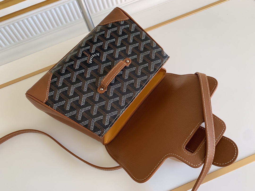 Go*ard coated canvas and leather saigon top handle bag-21cm