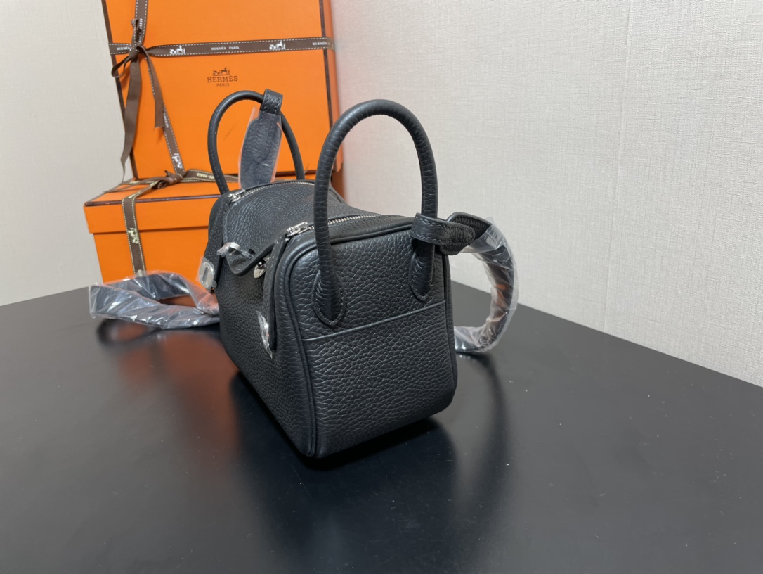 H**mes lindy 19-togo leather-19cm