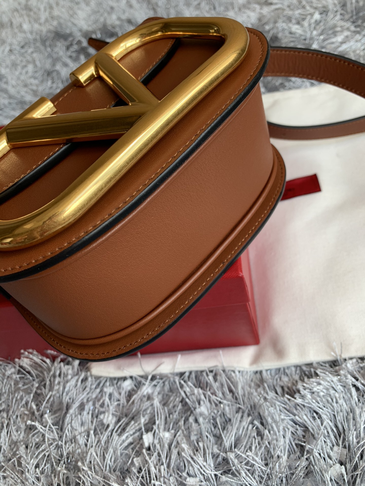 Va1e*ntin0 garavani s*pervee handbags-18*8*15cm