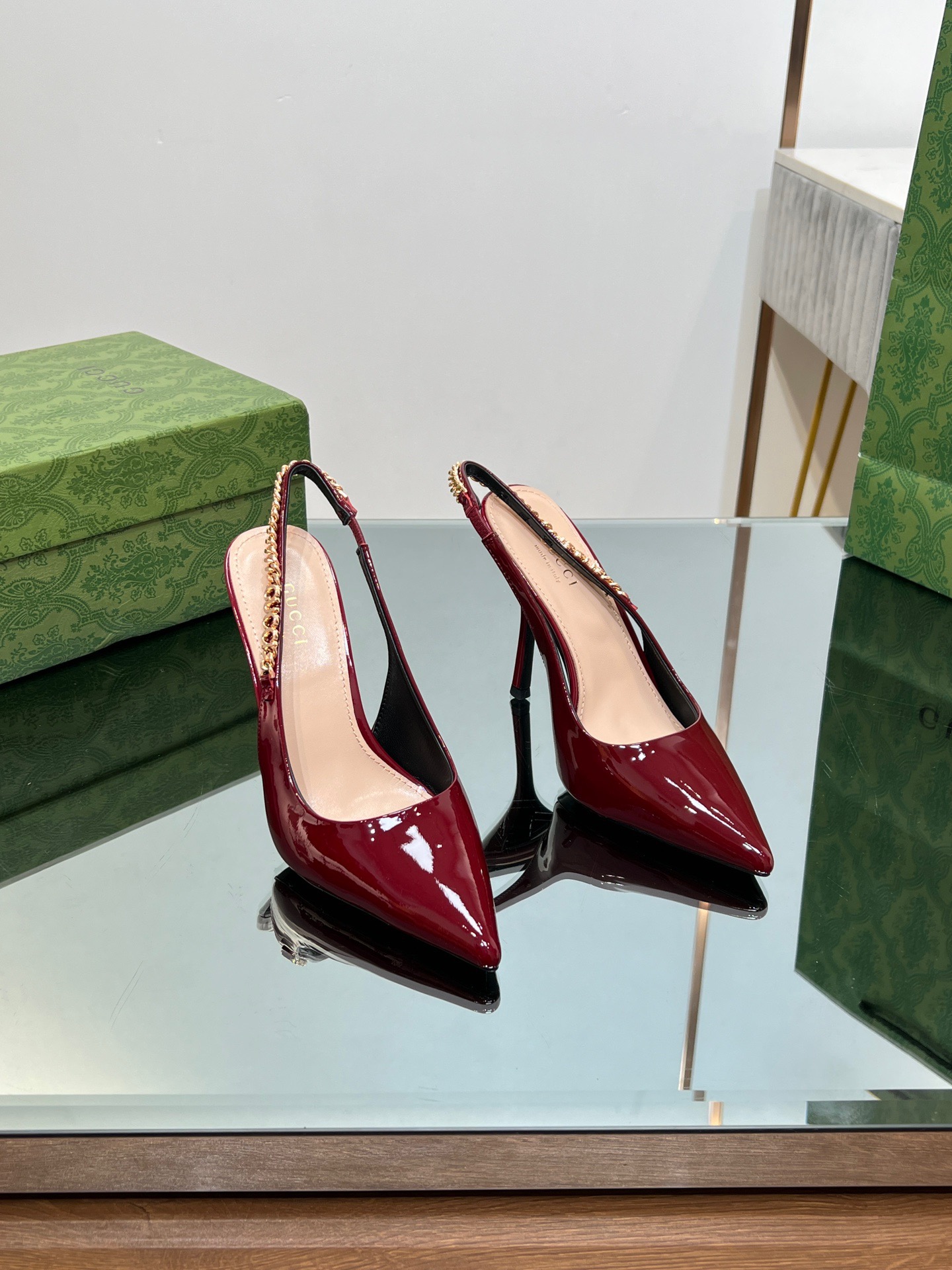 Gvc*1 heels-10.5cm