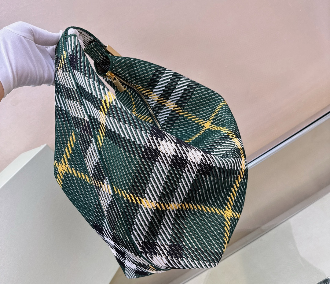 B**rry medium check hobo bag-28.5*16.5*33.5cm