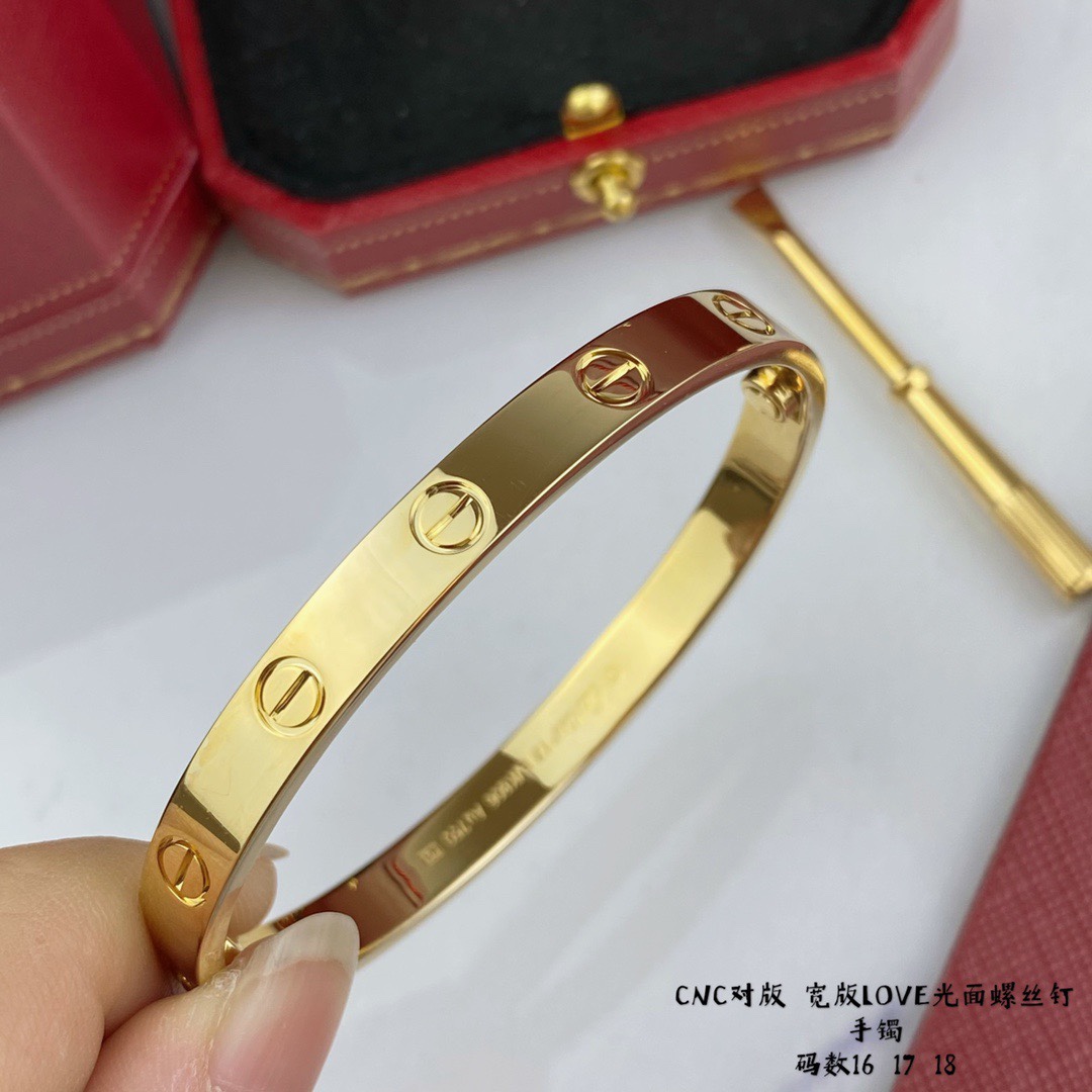 Ca*t*er bracelet