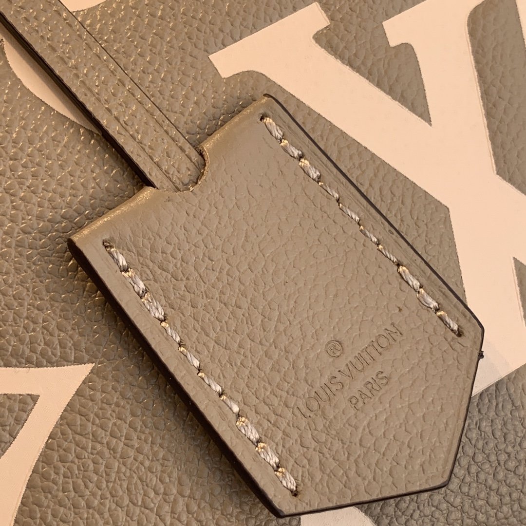 l0*is V*t0n montaigne mm-33*23*15cm