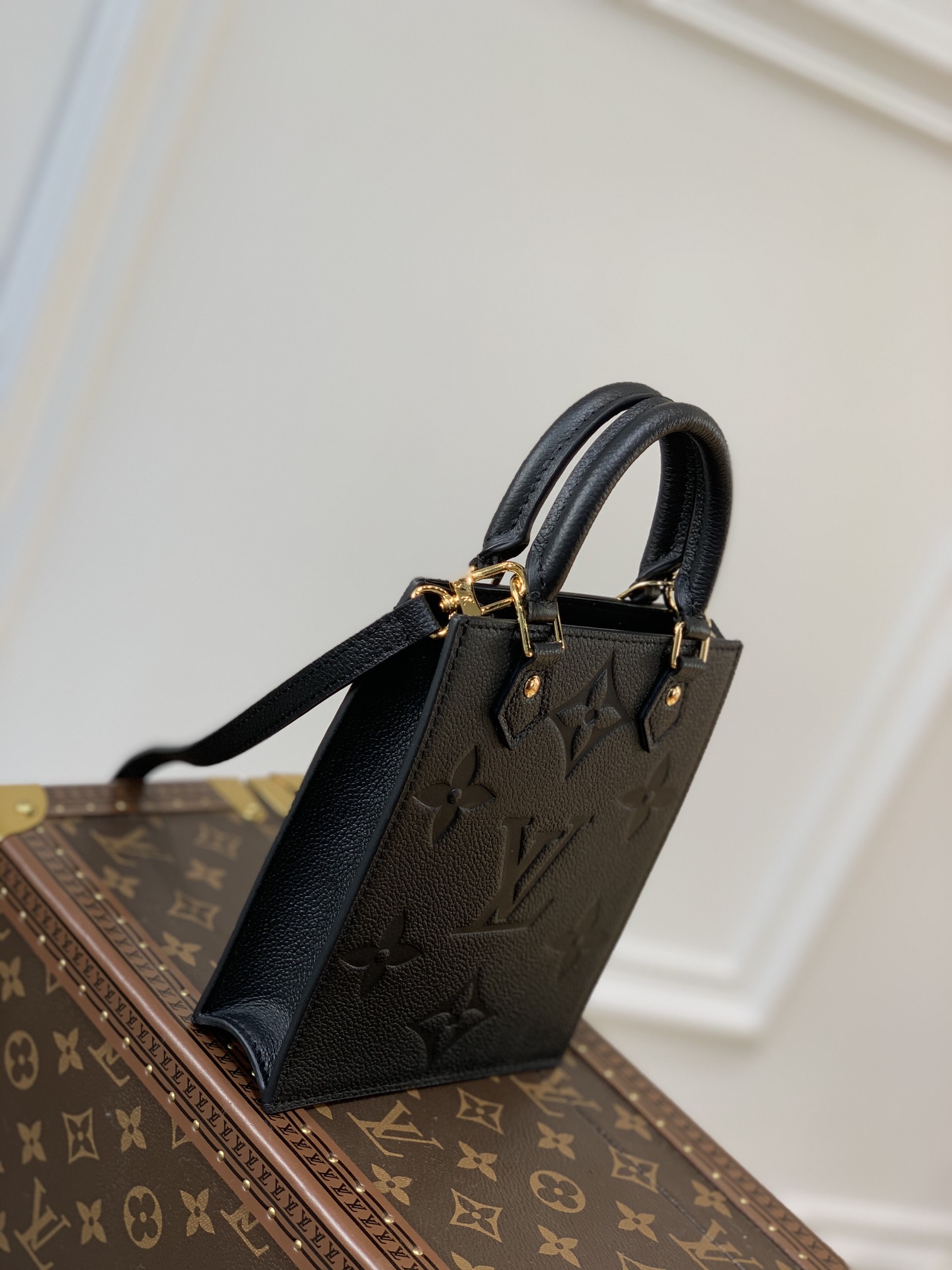 l0*is V*t0n petie sac plat tote-17*14*5.5cm