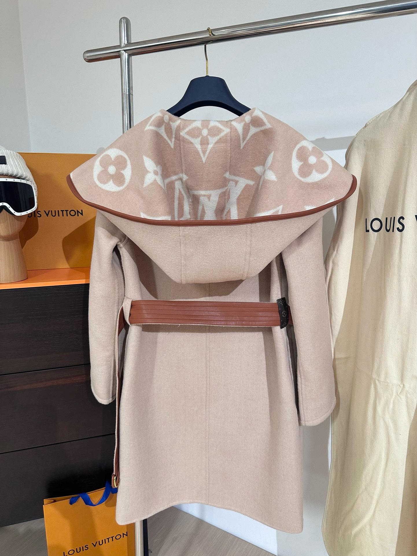 Lou*is Vuitt*on Wool Trench Coat