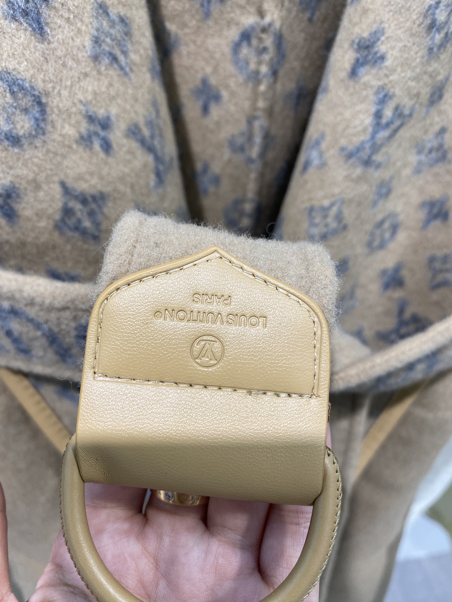 Ch@nel 2022 New Autumn/Winter Coat
