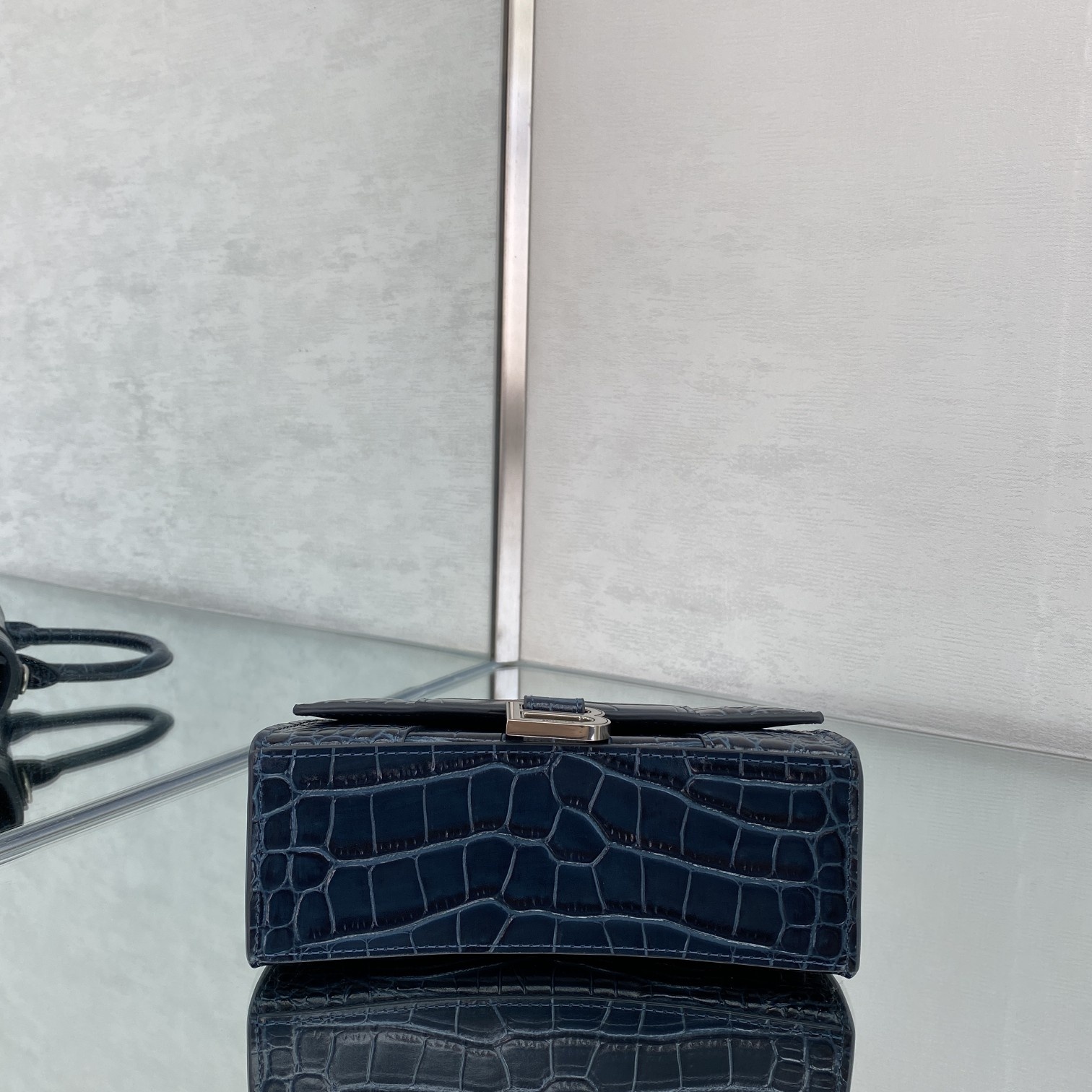 Ba*len*cia*ga xs hourglass bag-13*8*19cm