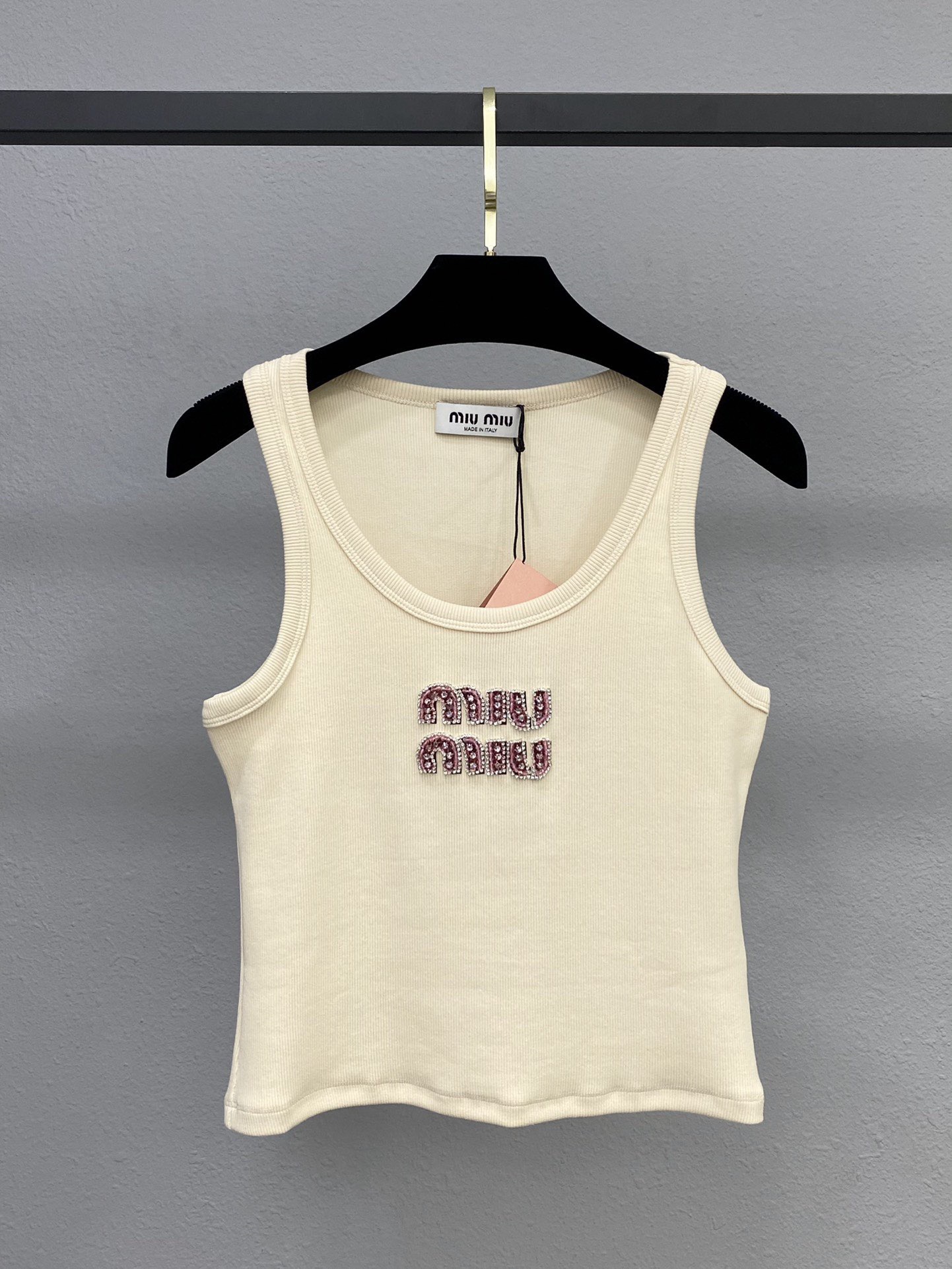 M1v M1v top