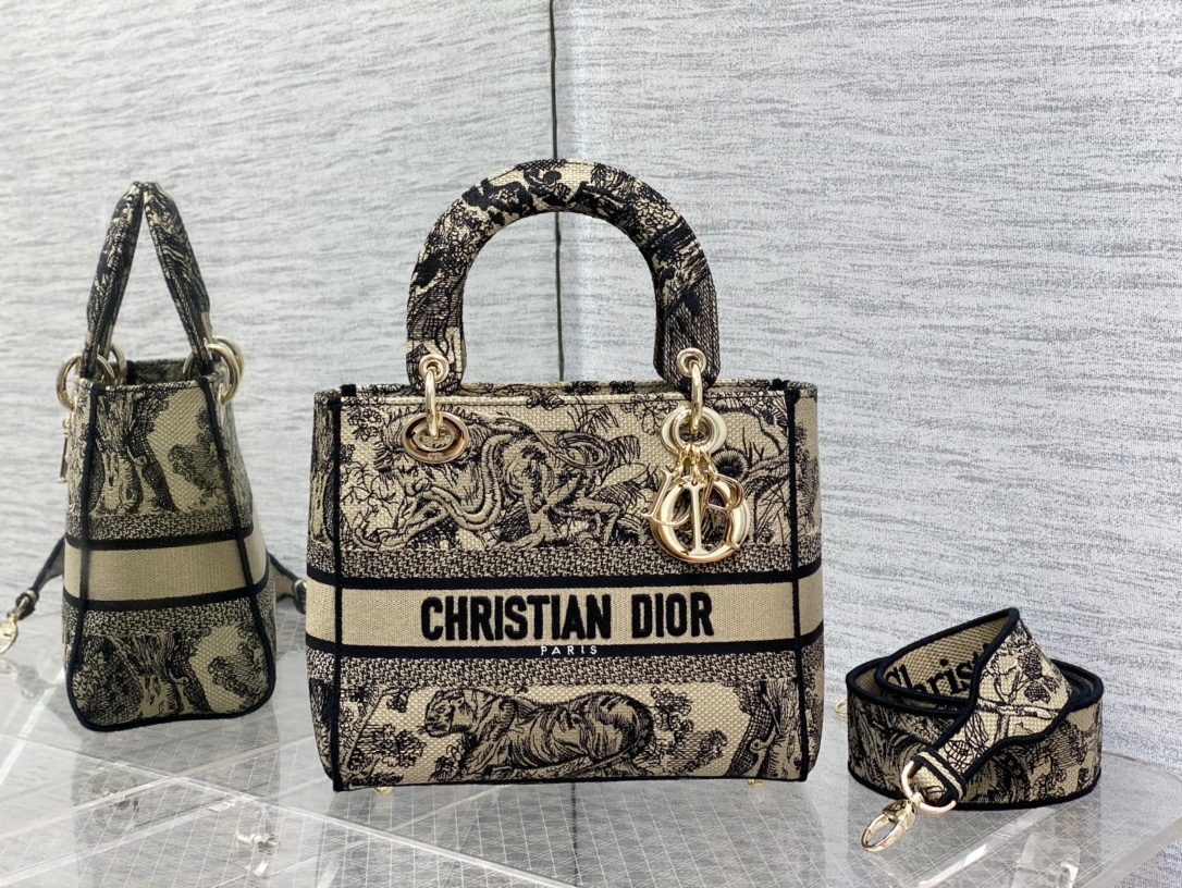 lady D*or handle bag-24cm