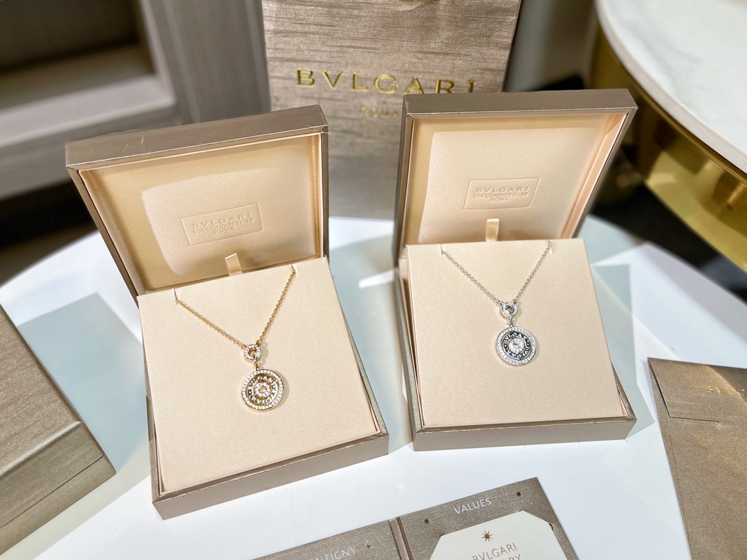 B*l*ai necklace