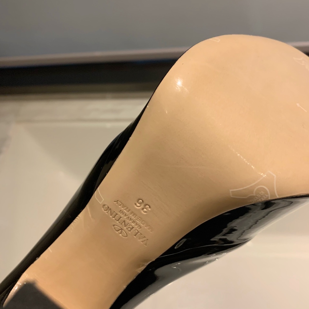 Va1e*ntin0 heels-12.5&15.5cm